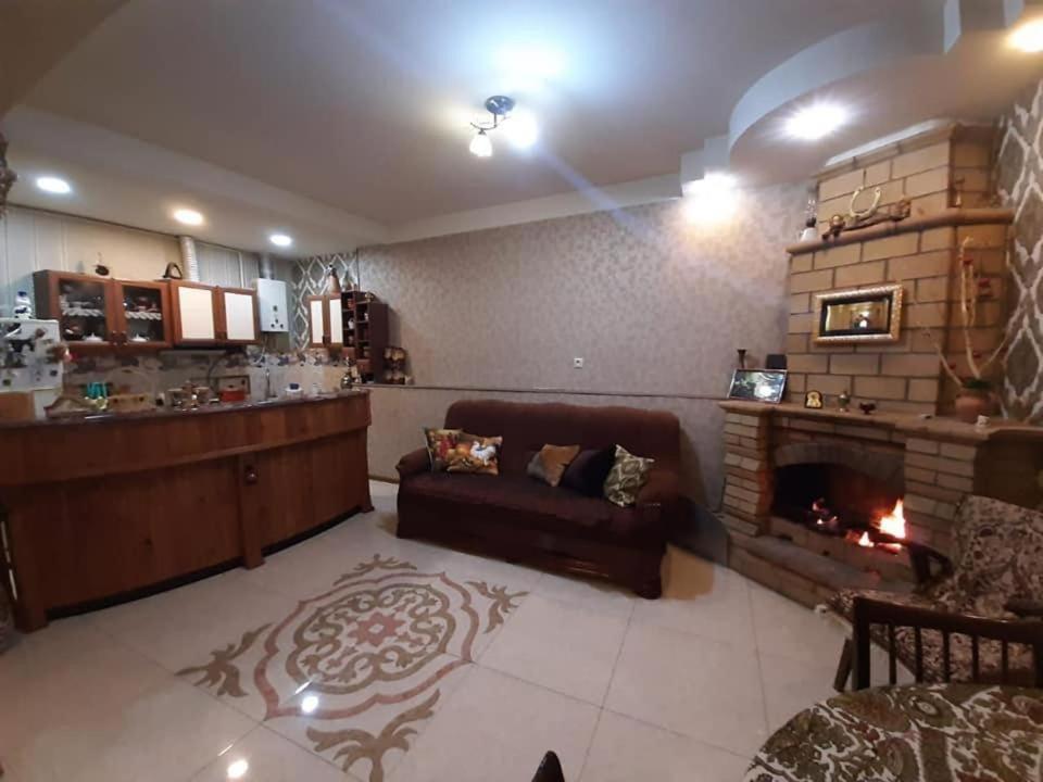 House 125A Villa Dilidzjan Buitenkant foto