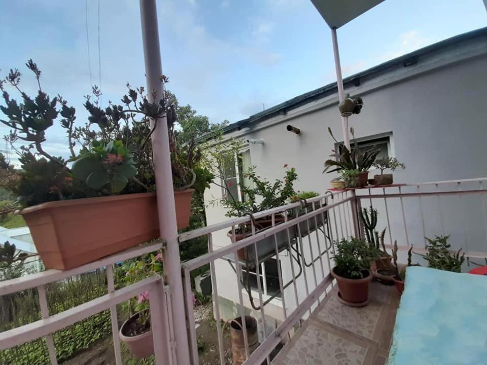House 125A Villa Dilidzjan Buitenkant foto